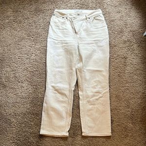 Abercrombie and Fitch Curve Love 90’s Ultra High Rise Straight White Jeans